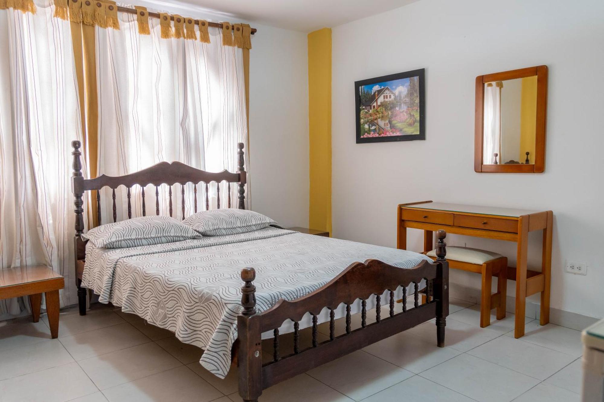 Hotel Veleros Cartagena Bagian luar foto