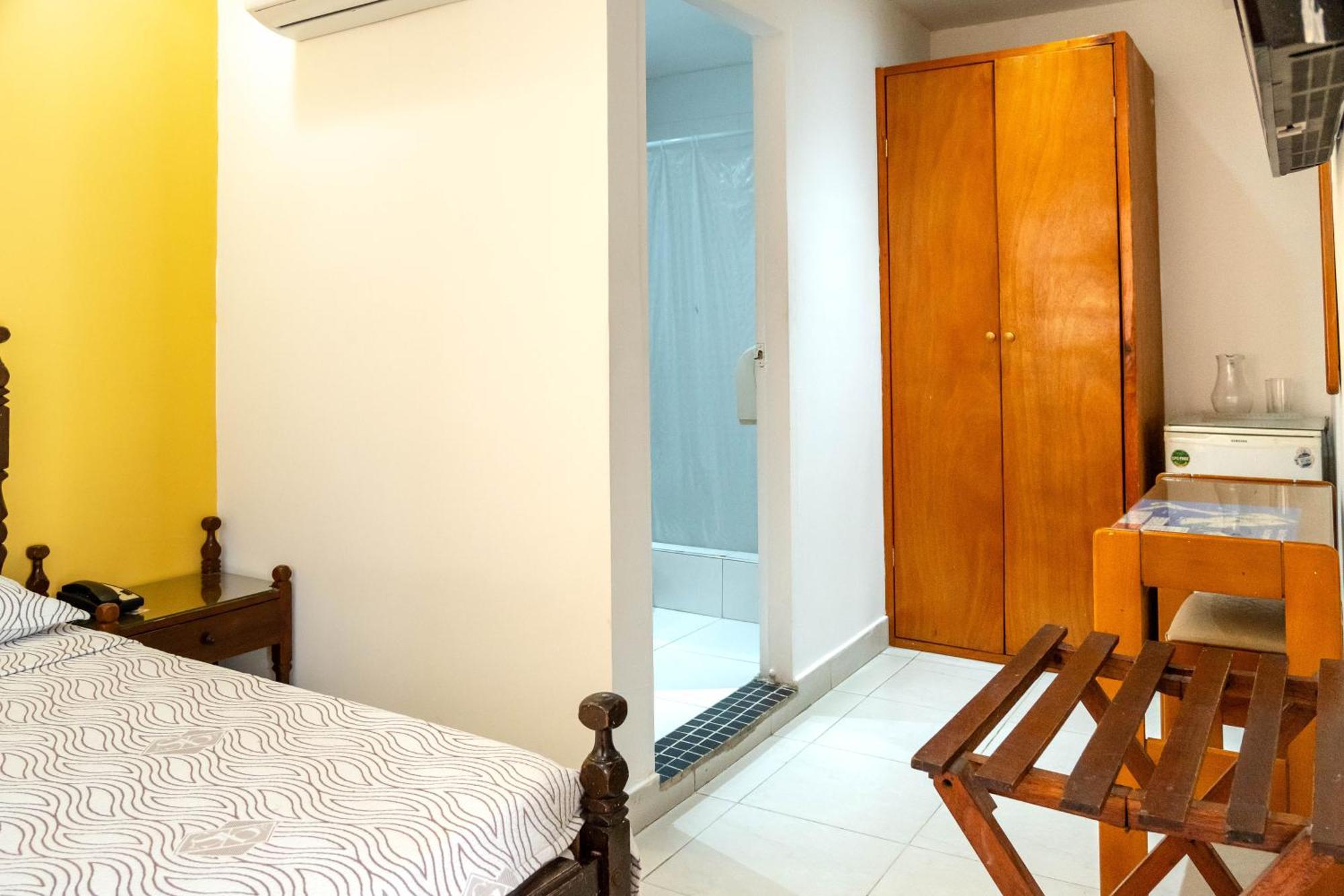 Hotel Veleros Cartagena Bagian luar foto