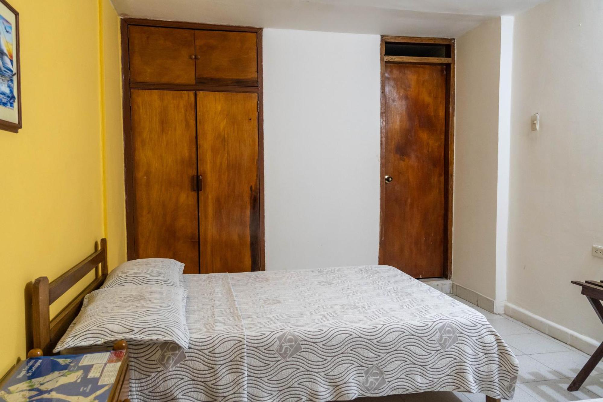Hotel Veleros Cartagena Bagian luar foto