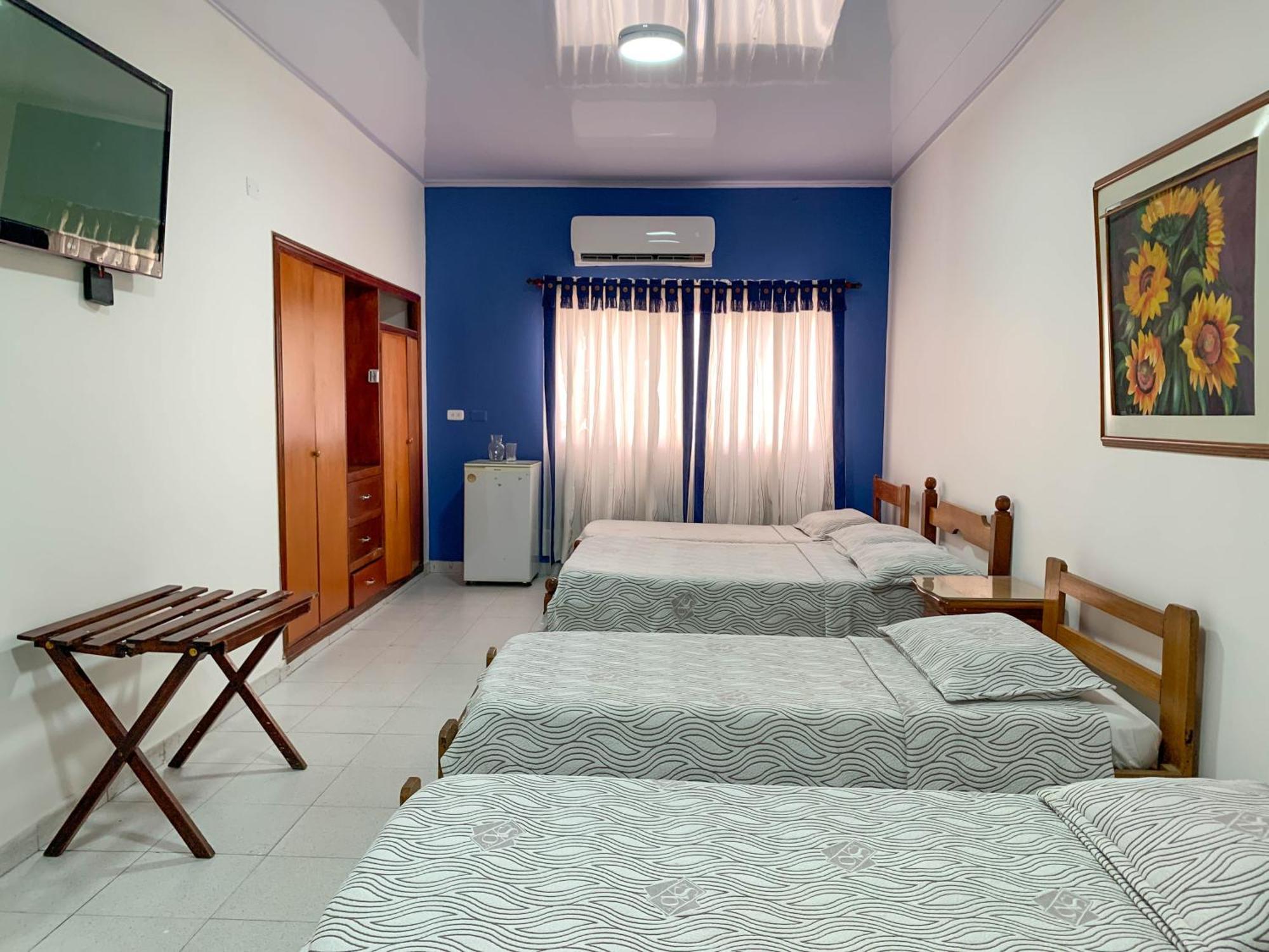 Hotel Veleros Cartagena Bagian luar foto